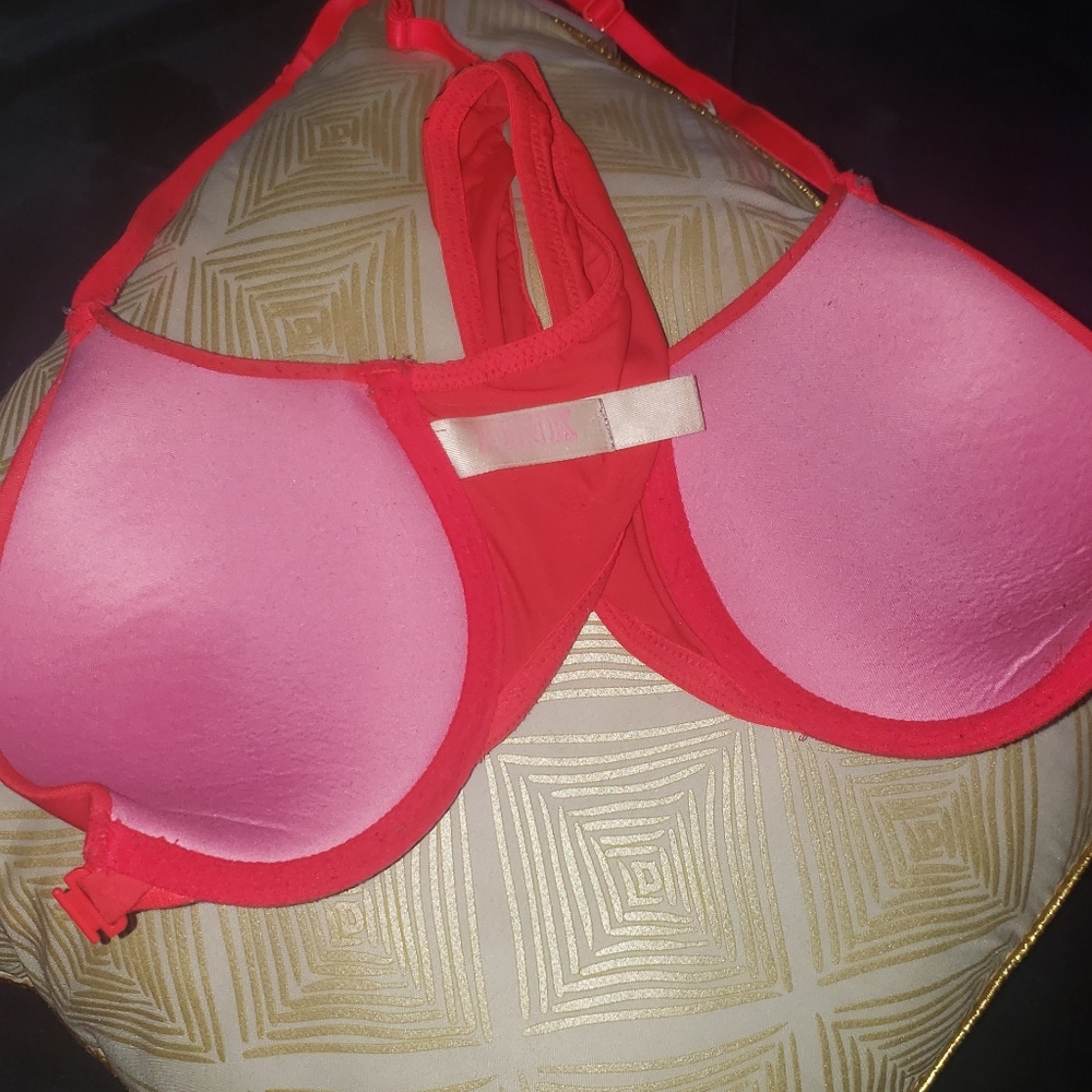 Pink Bra - Picture 3 of 4